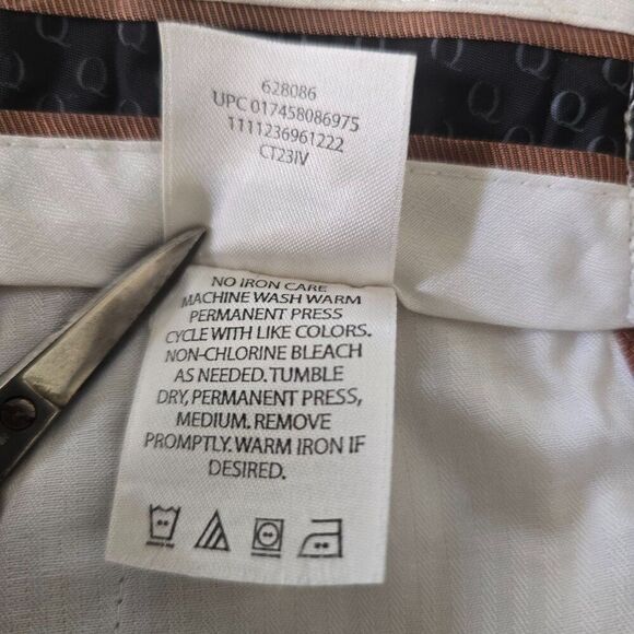 Haggar Dress Pants Mens 38 x 27 Beige Classic Fit Pleated Front Cuffed Adj Waist - Picture 9 of 9